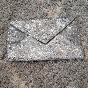 Glittery silver bag from bongo